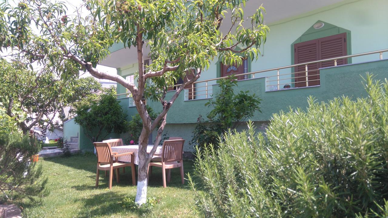 Jonny Guesthouse 卡萨米尔 外观 照片