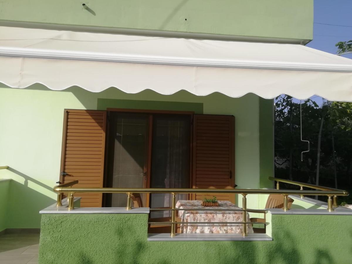 Jonny Guesthouse 卡萨米尔 外观 照片